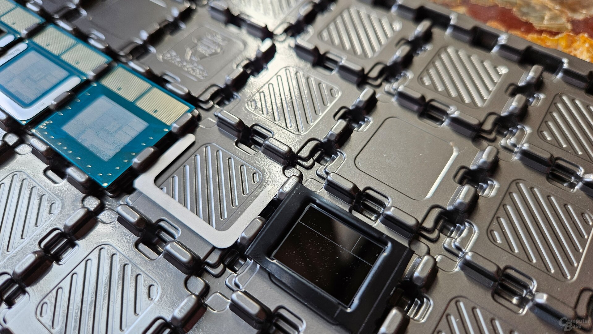 Intel Lunar Lake unverpackt