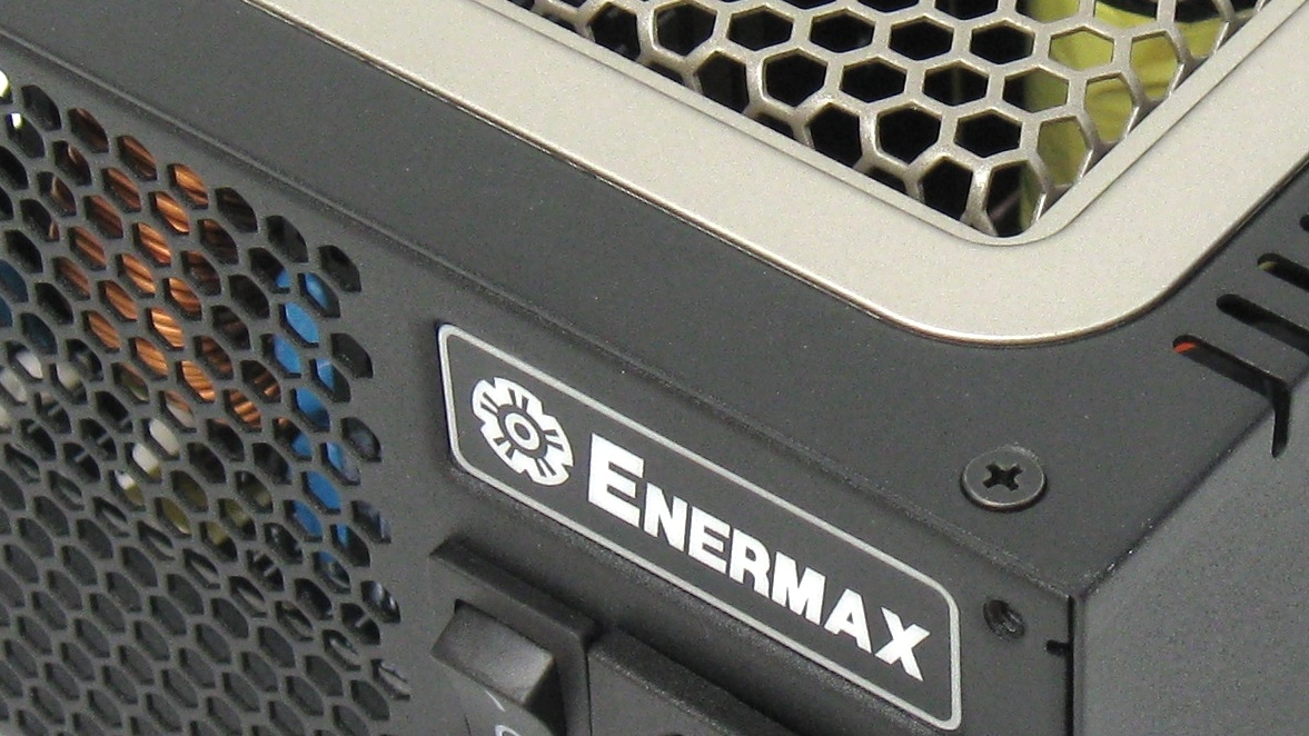 Enermax Digifanless im Test: Passiv gekühlte 550 Watt mit digitaler Schnittstelle