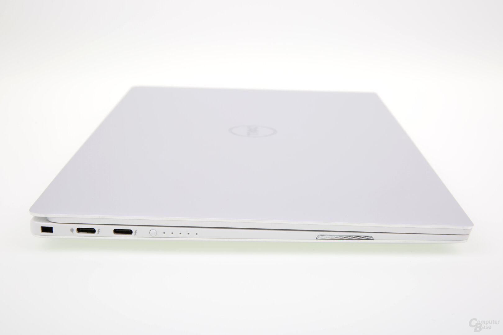 XPS 13 (9380) geschlossen von links betrachtet