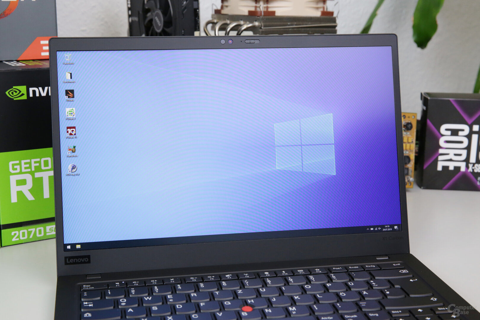 14-Zoll-Display mit Full HD beim Testgerät