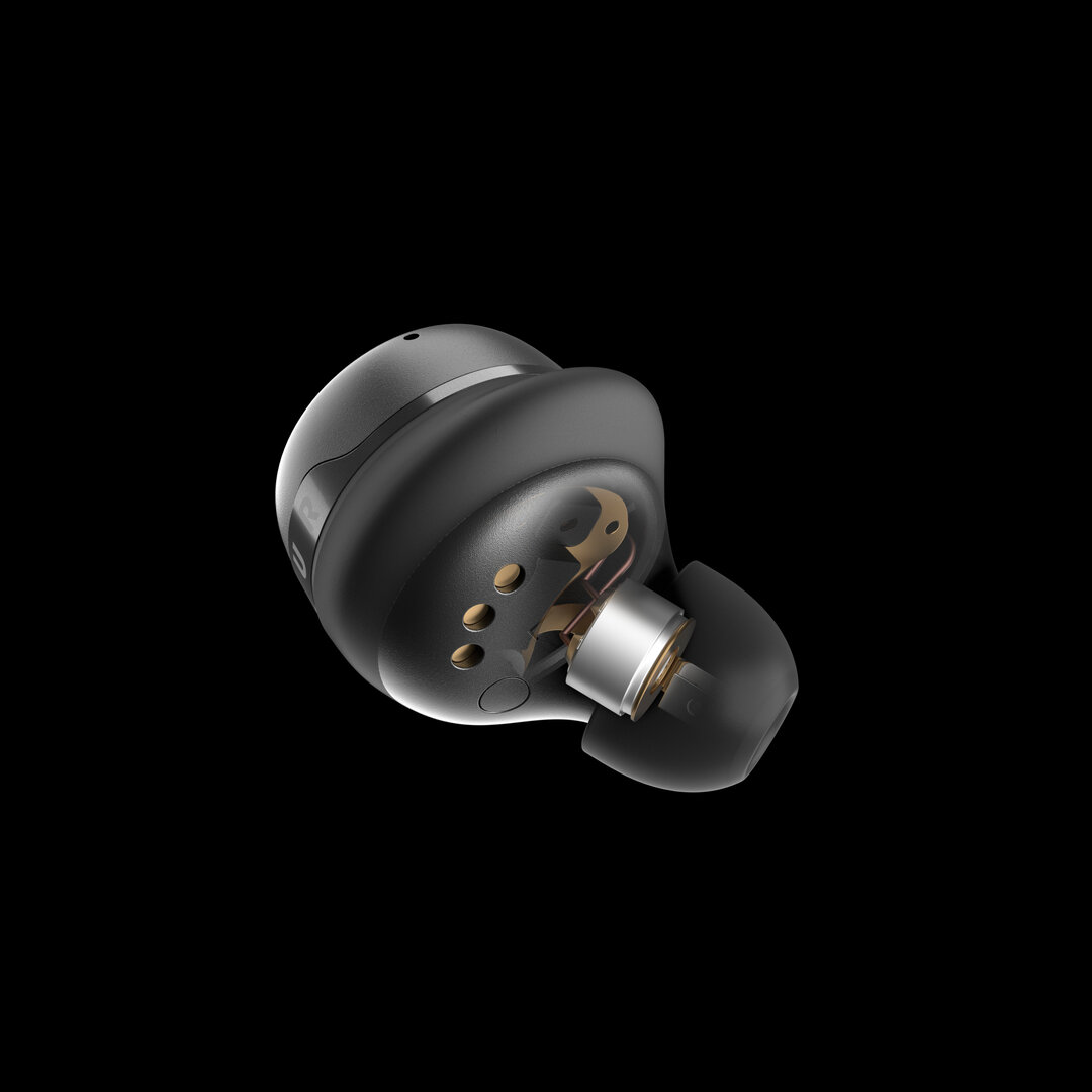 JBL Tour Pro+